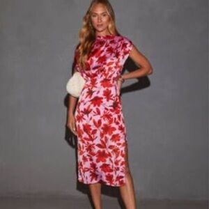 VICI Garden Goddess MIDI Dress. Color Orchid